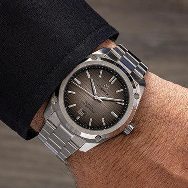 FORMEX ESSENCE FortyThree Automatic Chronometer Degrade