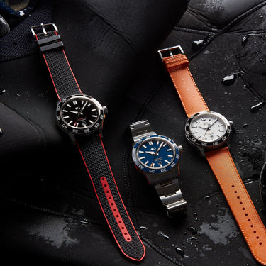 Christopher Ward C60 Trident Pro 300 - Blue - Consort Bracelet - Image