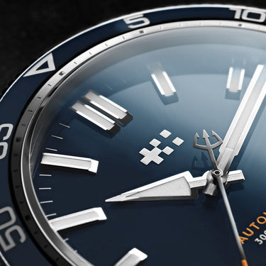 Christopher Ward C60 Trident Pro 300 - Blue - Consort Bracelet - Image