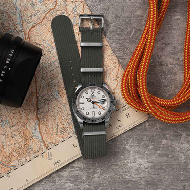 Bark & Jack Grey Ribbed Nylon