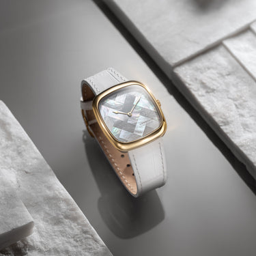 Dennison ALD White MOP "Ghost" In Gold