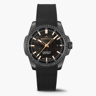 Independence 40mm Black MOP Black Diamonds