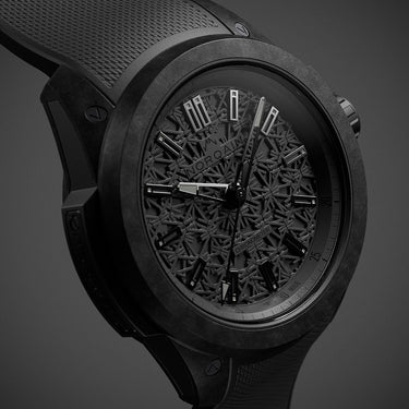 Wild One All black zoom